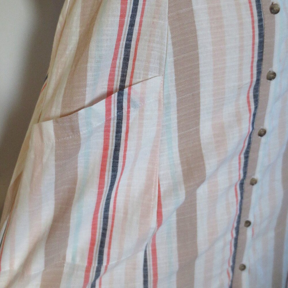 Cottage Core Button Down White & Tan Cotton Strip… - image 7
